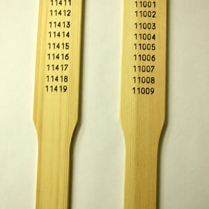 Loddårer stemplet og lakkert